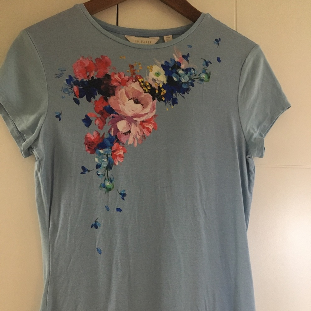 NWOT Ted Baker t-shirt